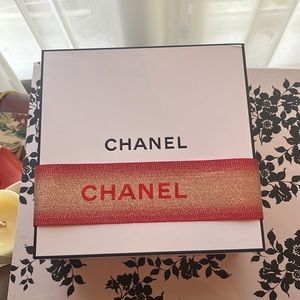 AUTHENTIC Chanel gift box, perfect for decorating